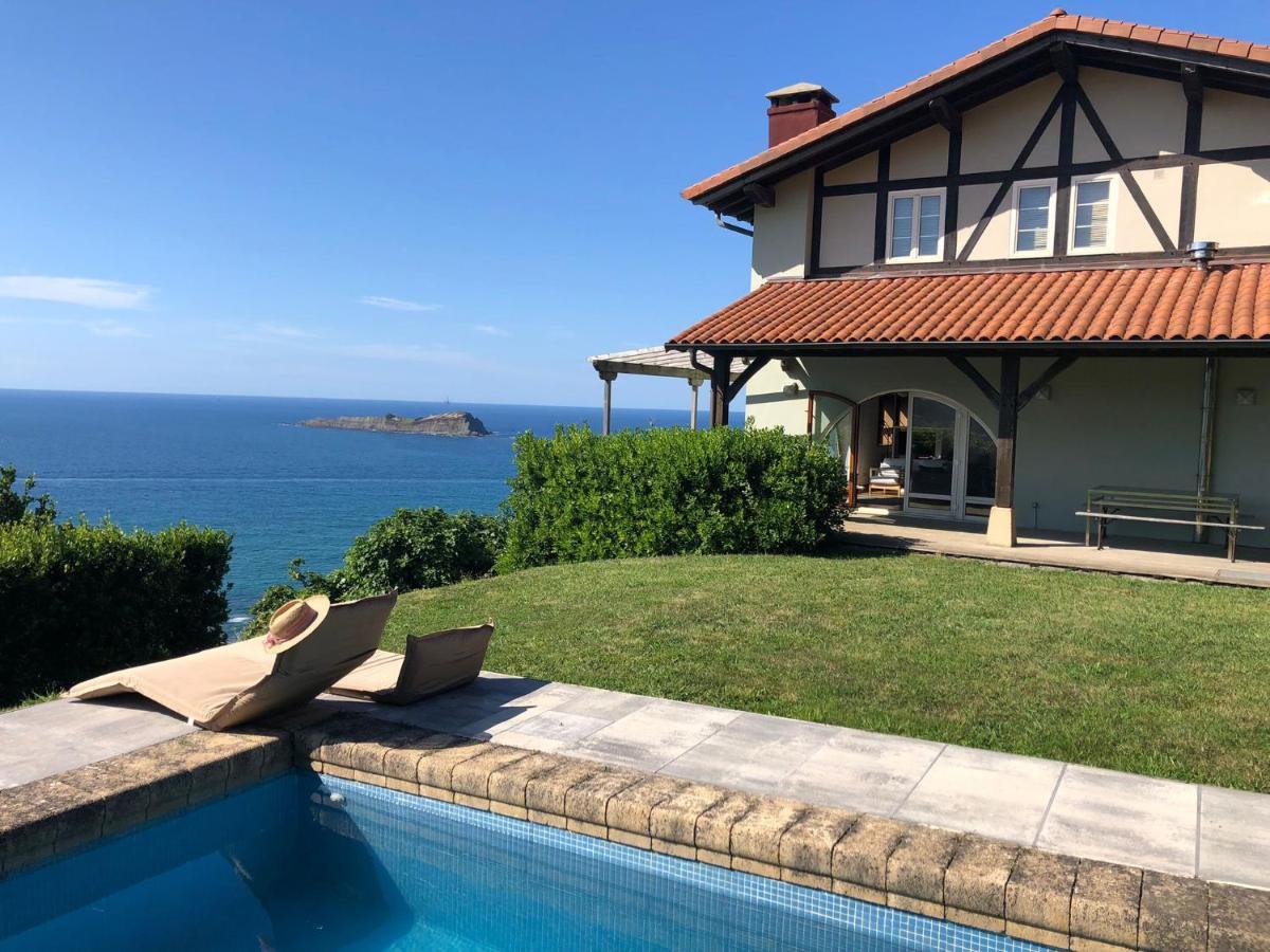 Adosado En La Costa Con Excelentes Vistas Al Estuario De Urdaibai Villa Мундака Екстериор снимка