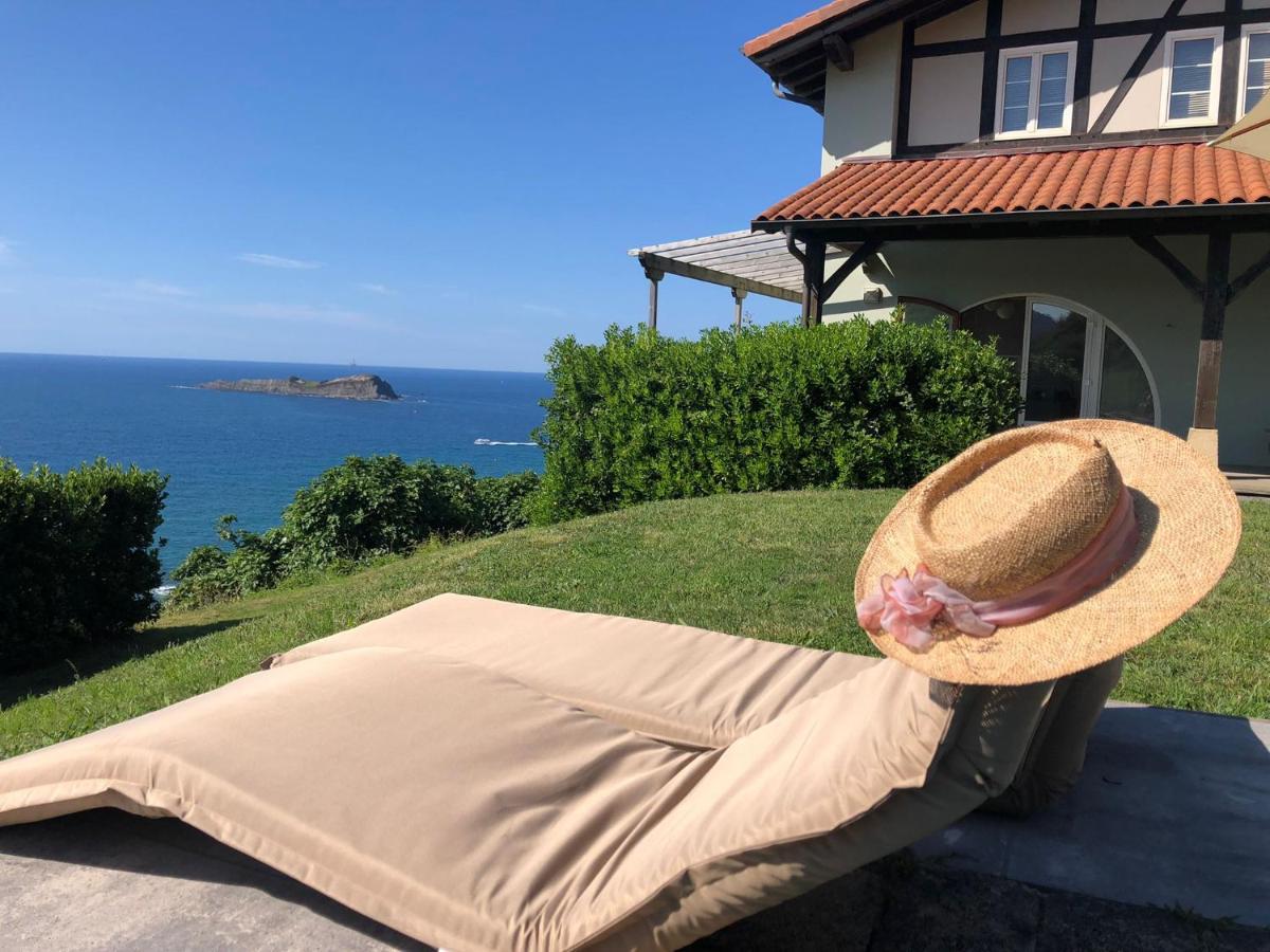 Adosado En La Costa Con Excelentes Vistas Al Estuario De Urdaibai Villa Мундака Екстериор снимка
